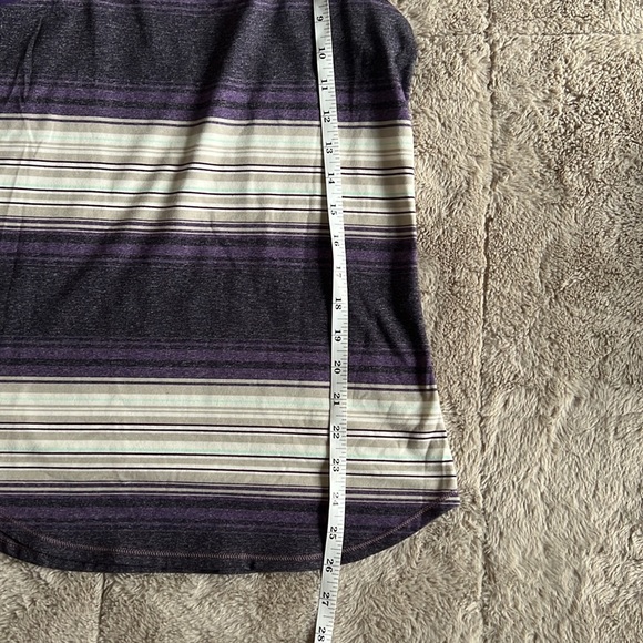 Lululemon Striped Athletic Tank Size 8 - Picture 4 of 5